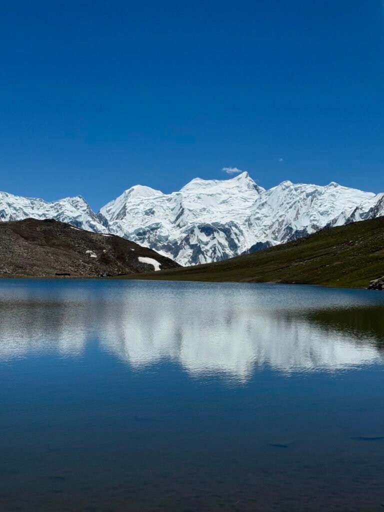 rush lake trek