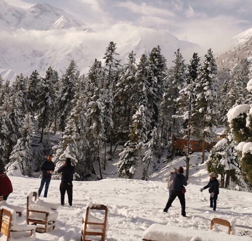 trek to fairy meadows in snow